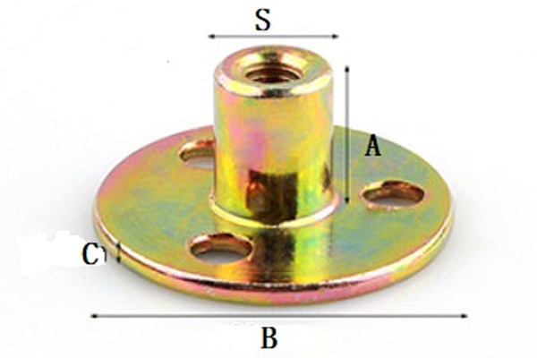 Гайка приварная с тремя отверстиями-xq1